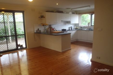 Property photo of 1 Fleming Court Seaford VIC 3198