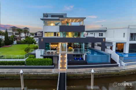 Property photo of 12 Knightsbridge Parade West Paradise Point QLD 4216