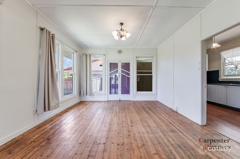 Property photo of 22 Kiandra Crescent Yerrinbool NSW 2575