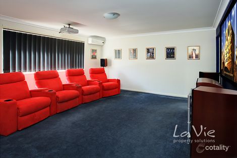 Property photo of 15 Den Otter Drive Bellbird Park QLD 4300