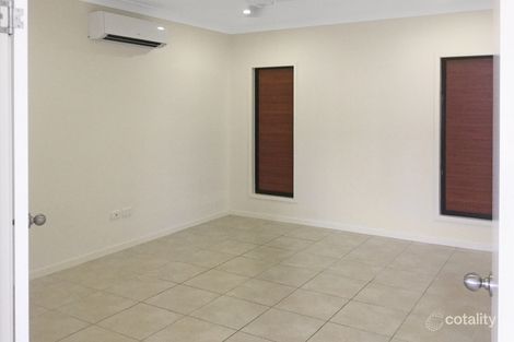 8 Foster St, Rasmussen, QLD 4815