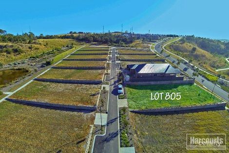 Property photo of 76 Waterside Drive Pakenham VIC 3810