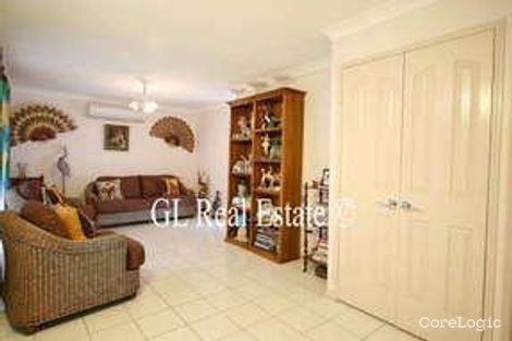 Property photo of 5 Rossmore Street Heritage Park QLD 4118