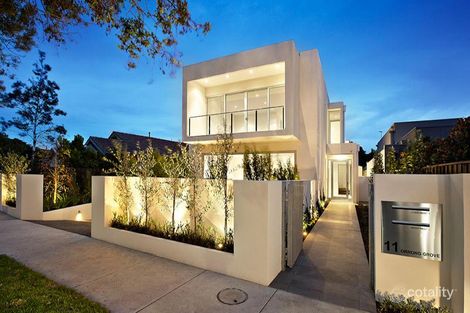 Property photo of 1 Orrong Crescent Caulfield North VIC 3161