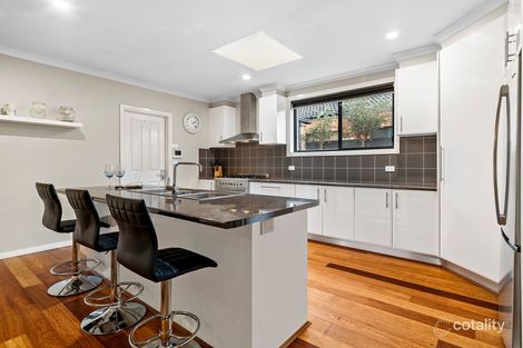 Property photo of 16 Kiewa Court Whittlesea VIC 3757
