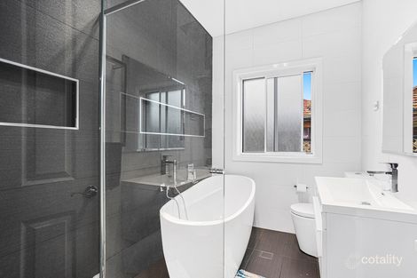 Property photo of 4 Enoggera Road Beverly Hills NSW 2209