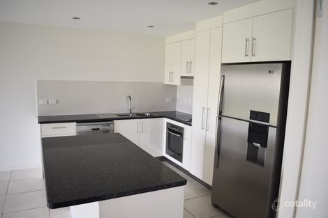 Property photo of 1/1 Calderwood Street Emerald QLD 4720