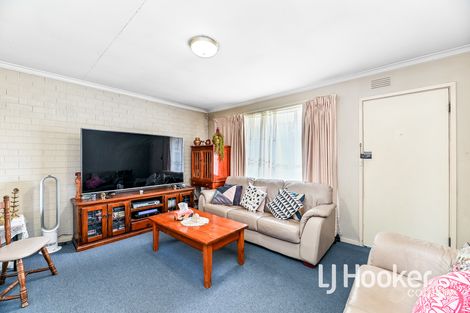 Property photo of 2/9 Bride Avenue Hampton Park VIC 3976