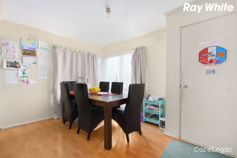 Property photo of 2 Oban Close Endeavour Hills VIC 3802