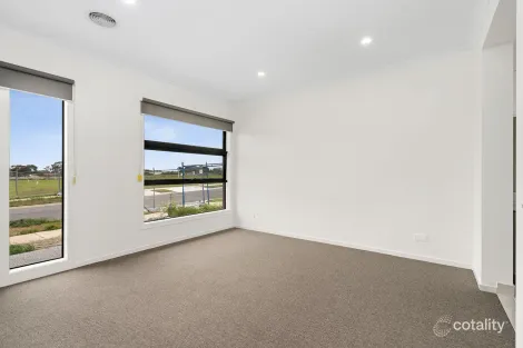 Property photo of 18 Leafy Street Lara VIC 3212