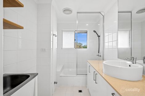 Property photo of 9/19 Twenty Sixth Avenue Palm Beach QLD 4221