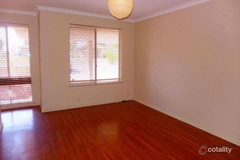 Property photo of 32 McKinlay Avenue Padbury WA 6025