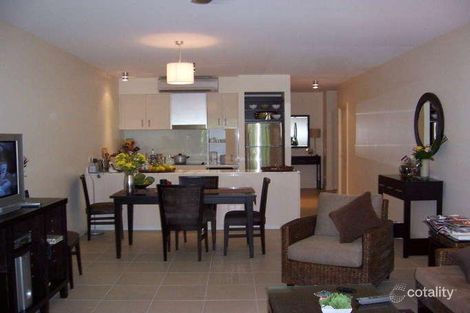 Property photo of 103/123-127 Williams Esplanade Palm Cove QLD 4879