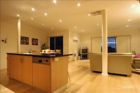 18 Cormorant Ct, West Lakes Shore, SA 5020