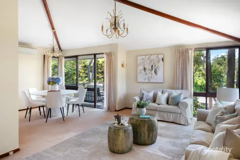 Property photo of 15 Robin Avenue South Turramurra NSW 2074