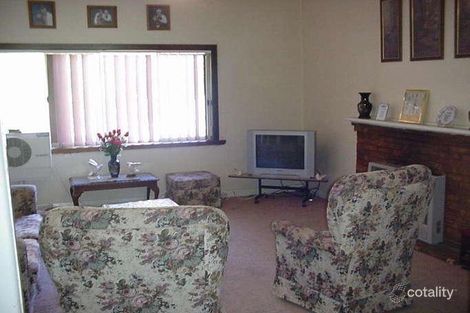 Property photo of 4 Kieran Court Kangaroo Flat VIC 3555