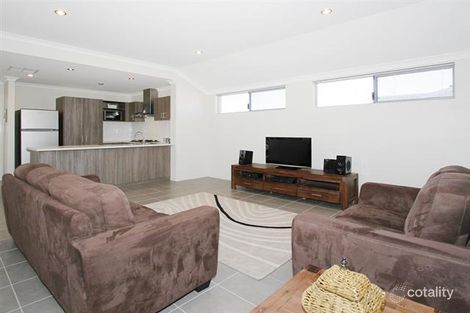 Property photo of 19B Baystone Parade Harrisdale WA 6112