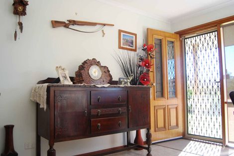 Property photo of 5 McCarthy Close Yarrawonga VIC 3730