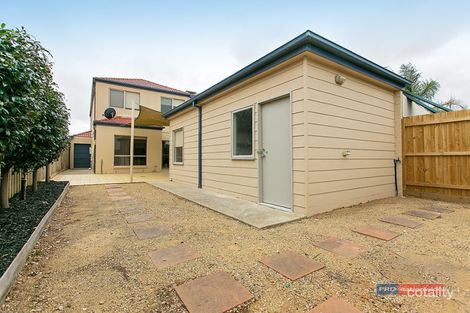Property photo of 1/18 Anglia Court Werribee VIC 3030