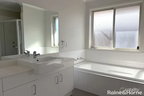 Property photo of 7 Bold Street Renwick NSW 2575