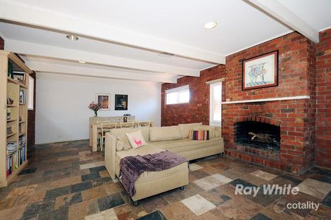 Property photo of 16 Armin Street Scoresby VIC 3179
