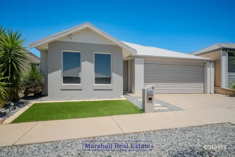 9 Columbia Cres, Alkimos, WA 6038