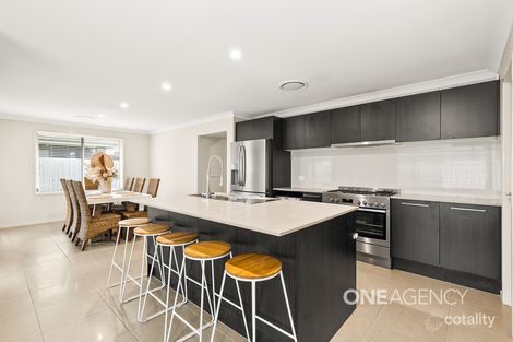 Property photo of 13 Berrima Street Tullimbar NSW 2527