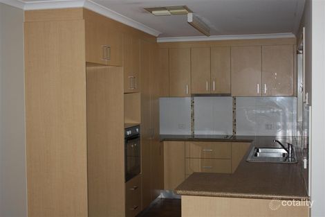 Property photo of 54 Braeside Road Emerald QLD 4720