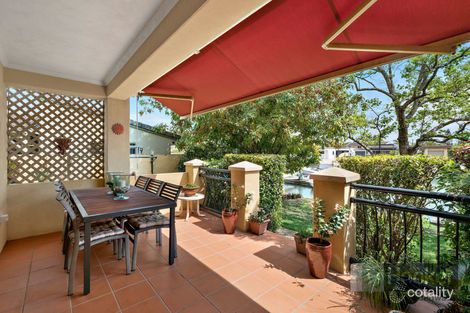 Property photo of 1/11 Vaggelas Crescent Biggera Waters QLD 4216