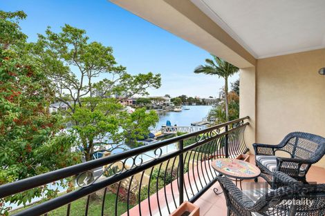 Property photo of 1/11 Vaggelas Crescent Biggera Waters QLD 4216