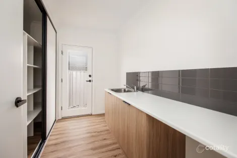 Property photo of 11 Birchall Crescent Leneva VIC 3691