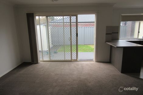 Property photo of 8 Newcastle Way Langwarrin VIC 3910