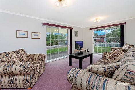 Property photo of 10 Tulloch Crescent Hamilton VIC 3300