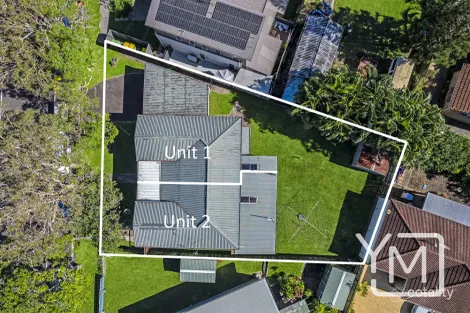 Property photo of 11 Osterley Avenue Caloundra QLD 4551