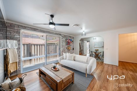 Property photo of 19 Dunrossil Drive Sunbury VIC 3429