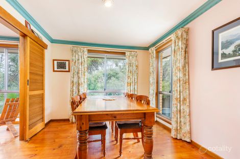 Property photo of 6 Masters Place Kambah ACT 2902