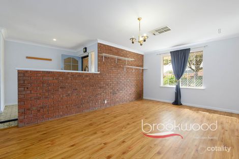 Property photo of 29 Travers Way Swan View WA 6056