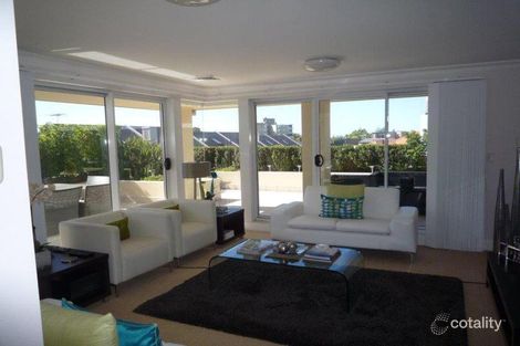Property photo of 17/5-9 Clifford Street Mosman NSW 2088