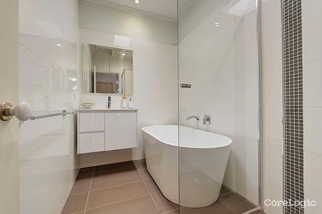 Property photo of 4/15 Ashby Grove Ivanhoe VIC 3079