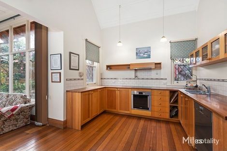 Property photo of 151 Marshall Street Ivanhoe VIC 3079