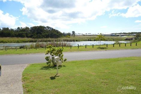 Property photo of 4 Genoa Court Point Vernon QLD 4655
