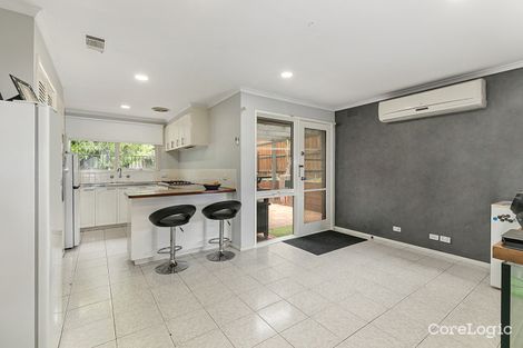Property photo of 18 Lyrebird Drive Carrum Downs VIC 3201