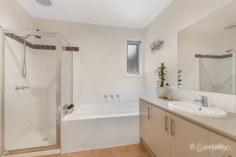 Property photo of 2/132 Dudley Street Wallan VIC 3756