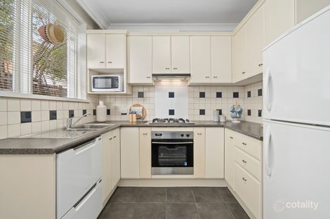 1/18 Segtoune St, Kew, VIC 3101