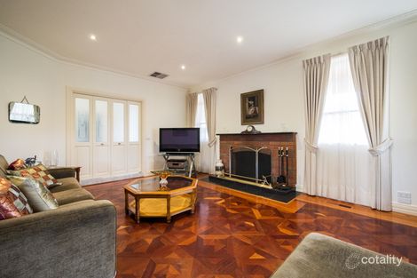 Property photo of 1 Meaka Court Warrandyte VIC 3113