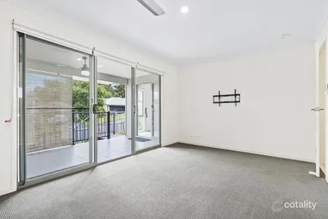 Property photo of 4 Matas Drive Pimpama QLD 4209