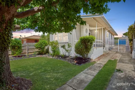 100 NINTH AVE, ROSEBUD, VIC 3939