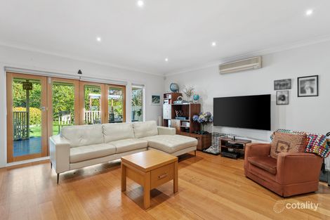 Property photo of 26 Lyndhurst Crescent Box Hill North VIC 3129