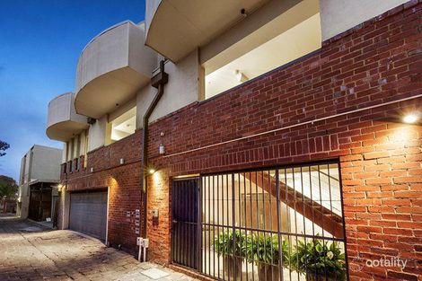2/1 Curtis Pl, Brunswick, VIC 3056