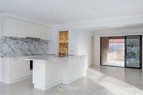 Property photo of 9 Iluka Road Rye VIC 3941